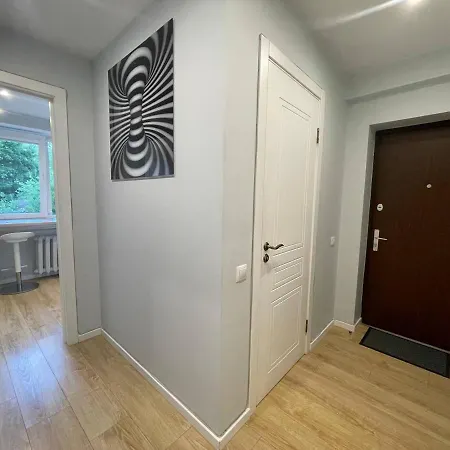 Modern 1br Haven Near Two Parks Apartman