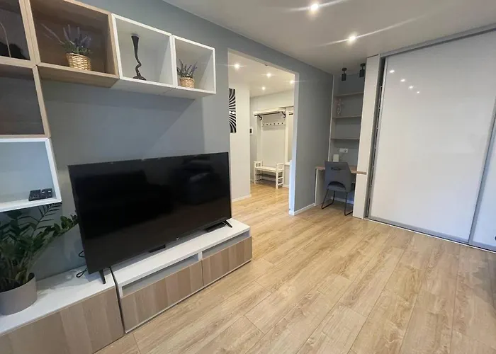 Modern 1br Haven Near Two Parks *