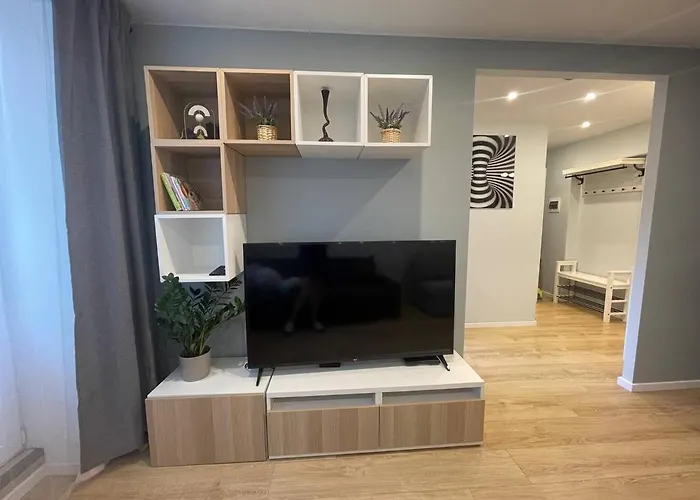 Modern 1br Haven Near Two Parks 公寓